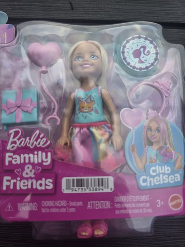 Barbie family friends club - barbie,