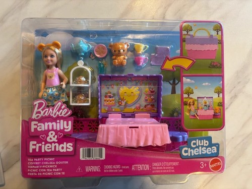 Barbie family friends club - &,