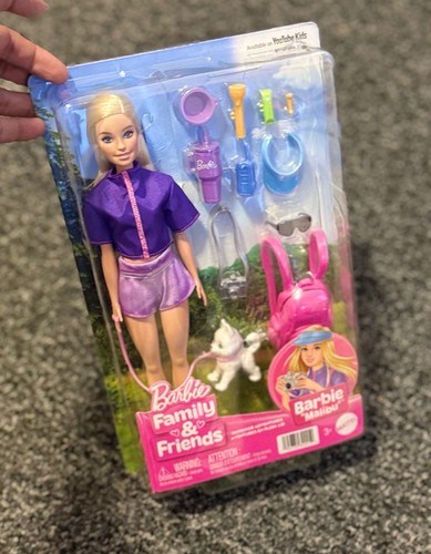 Barbie family and friends - family,